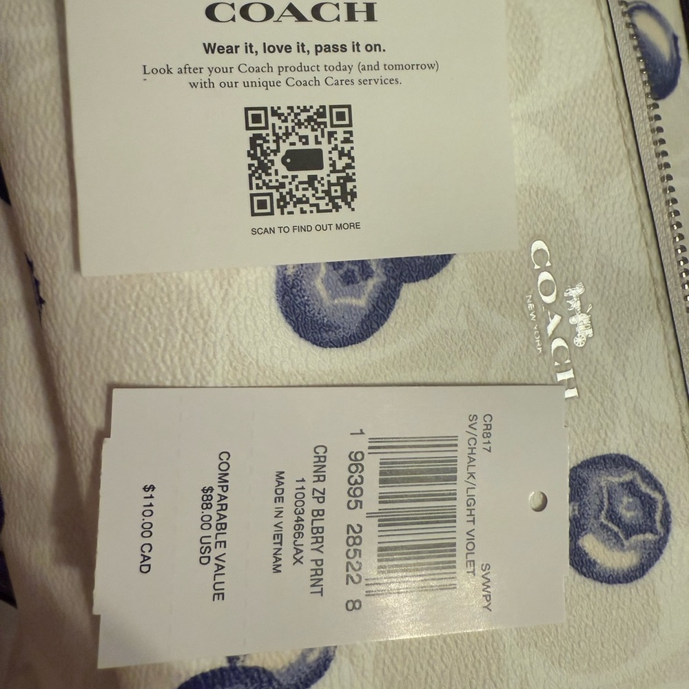 Coach Blueberry Rowan and wristlet matching set - Picture 4 of 7